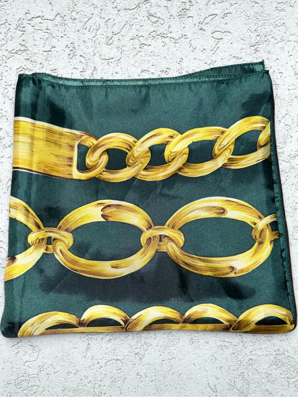 🌻Luxury-Inspired Green and Gold Chain Print Silk Scarf-Bandanna Style